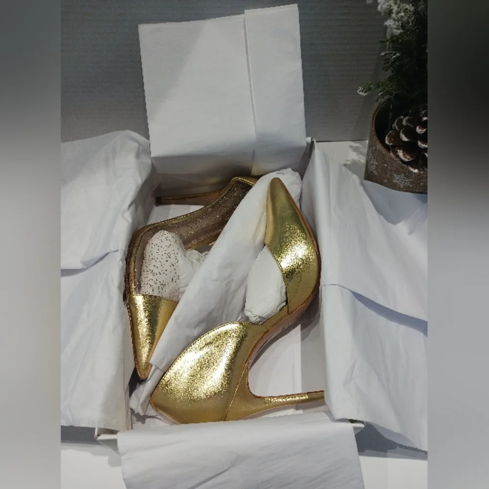 NWT Schutz - Cheslie Leather and Vinyl d'Orsay Pumps